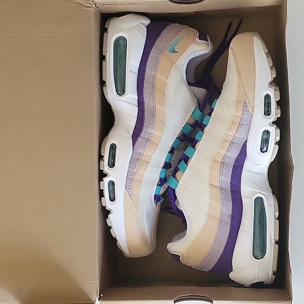 Nike Air Max 95 Air Sprung Sail Purple Teal